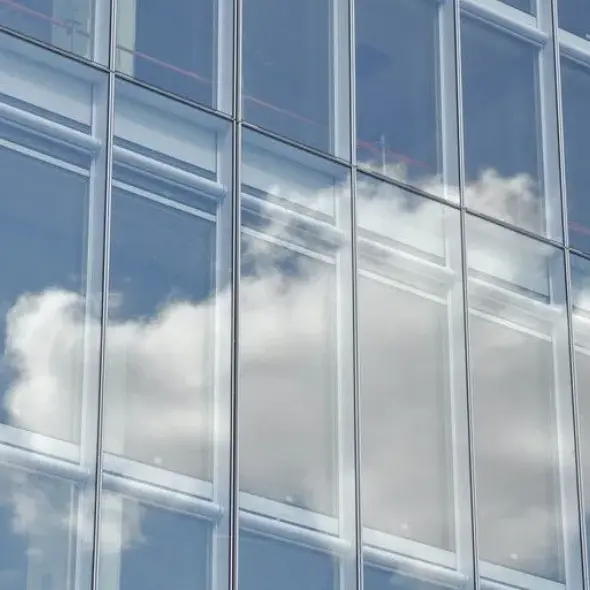 문과 창문용 자외선 방지 유리